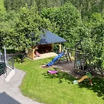 Familienbauernhof Glockriegl Farm stay Lunz am See
