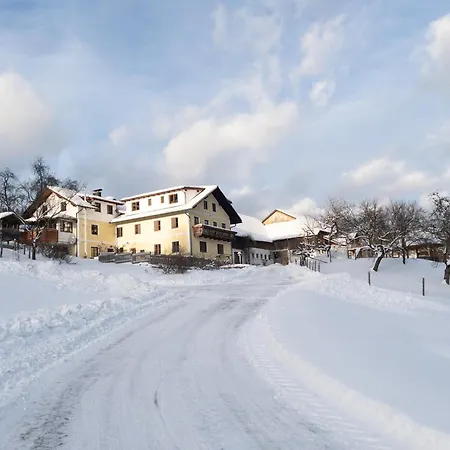 Familienbauernhof Glockriegl * Lunz am See